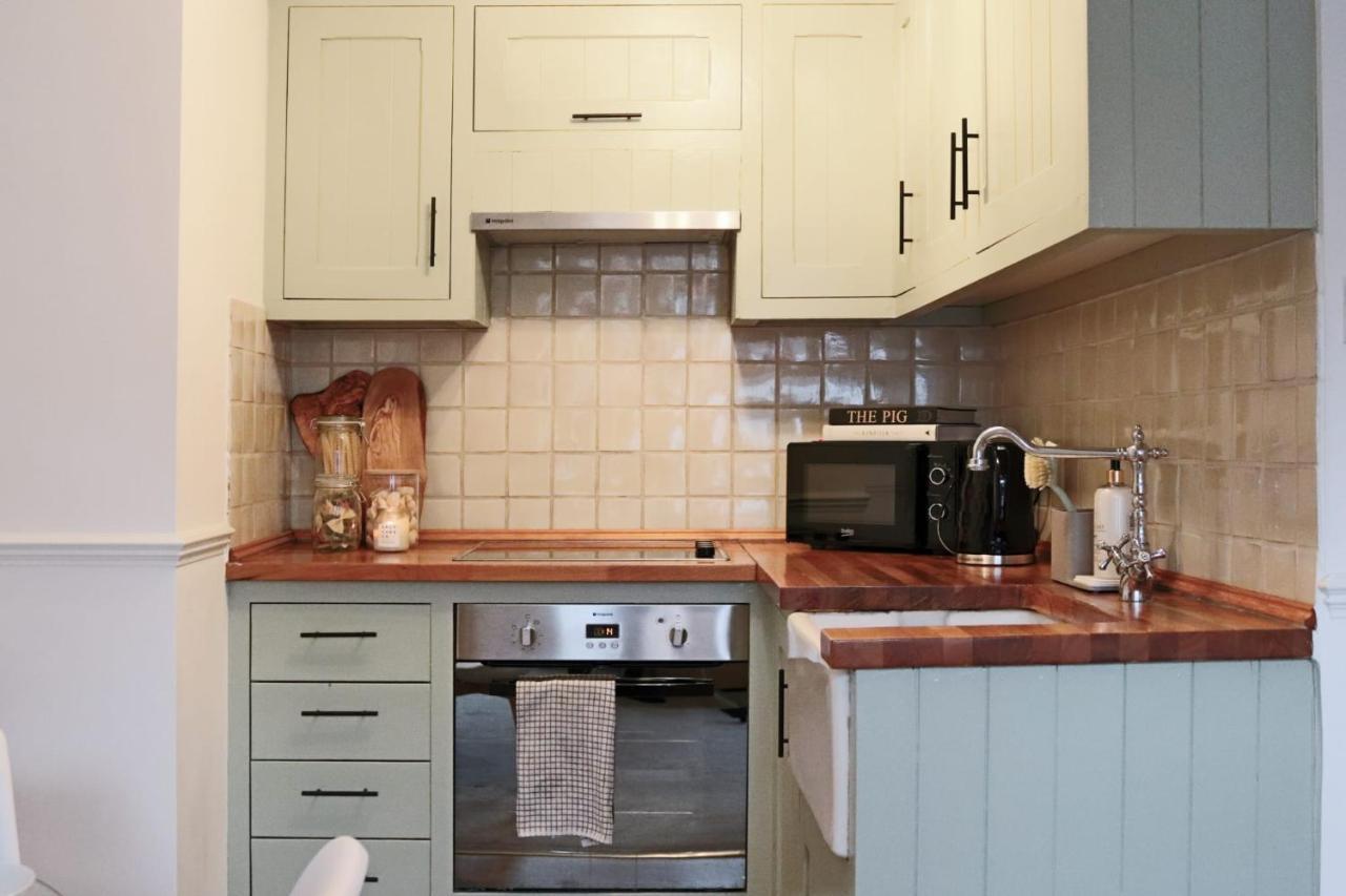 Japandi-inspired In The Heart Of Apartment Oxford